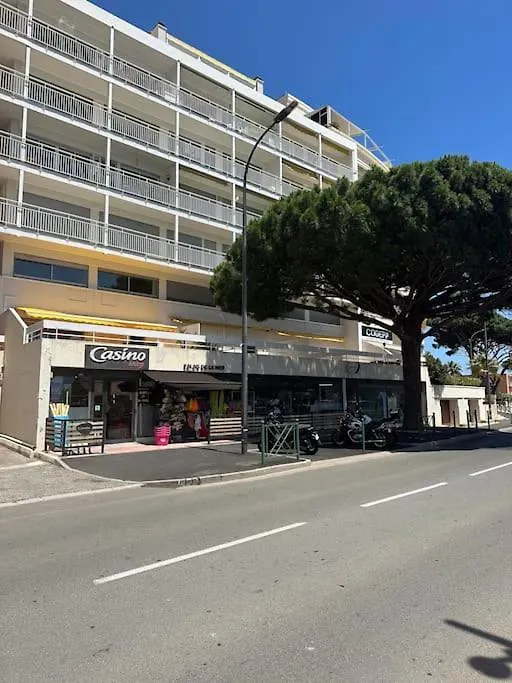 Apartment Appartement Vue Mer Sainte Maxime